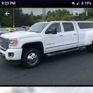 Meet your Posher, Charles